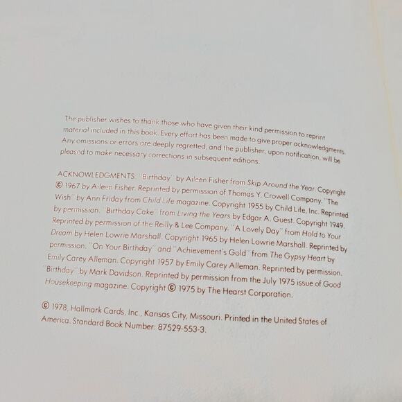 A Birthday Remembrance 1978 Hallmark Gift HC Dust Jacket USA Illustrated Vtg - Picture 7 of 11